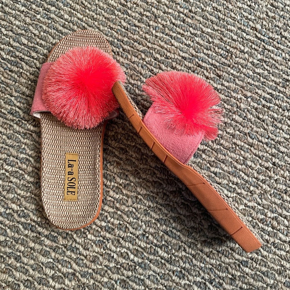 Lara Sole Pink Pom Pom Sandals
